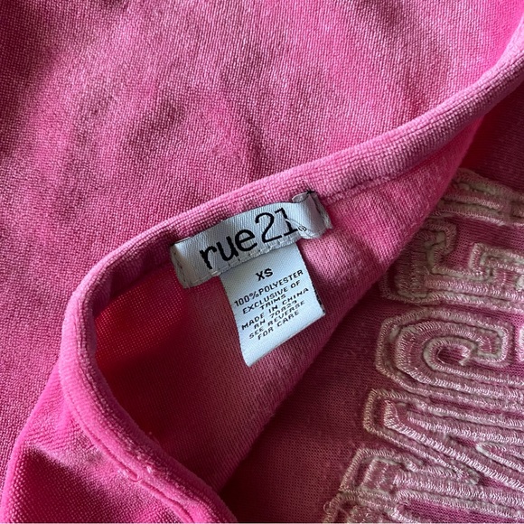 Y2k velour Angel halter top - Picture 5 of 5